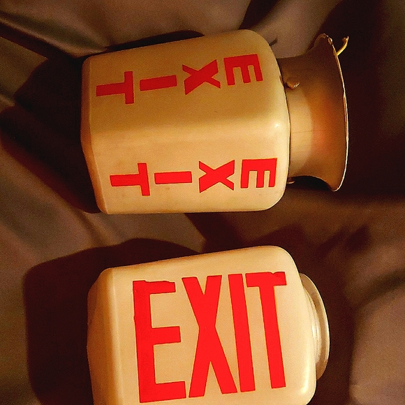 Rare vintage 1930s Milkglass exit light fixture/shades salvaged from Theatre - Picture 1 of 7